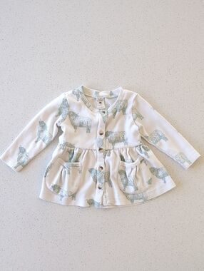 kate quinn White Long Sleeve Button Front Top with Sage Green Highland Cow Print